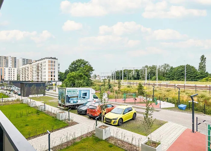 Latarnikow Estate Apartment With Balcony & Parking Gdansk By Noclegi Renters