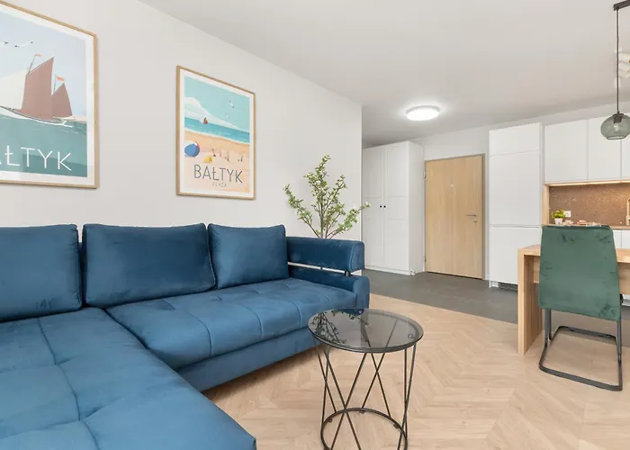 Latarnikow Estate Apartment With Balcony & Parking Gdansk By Noclegi Renters